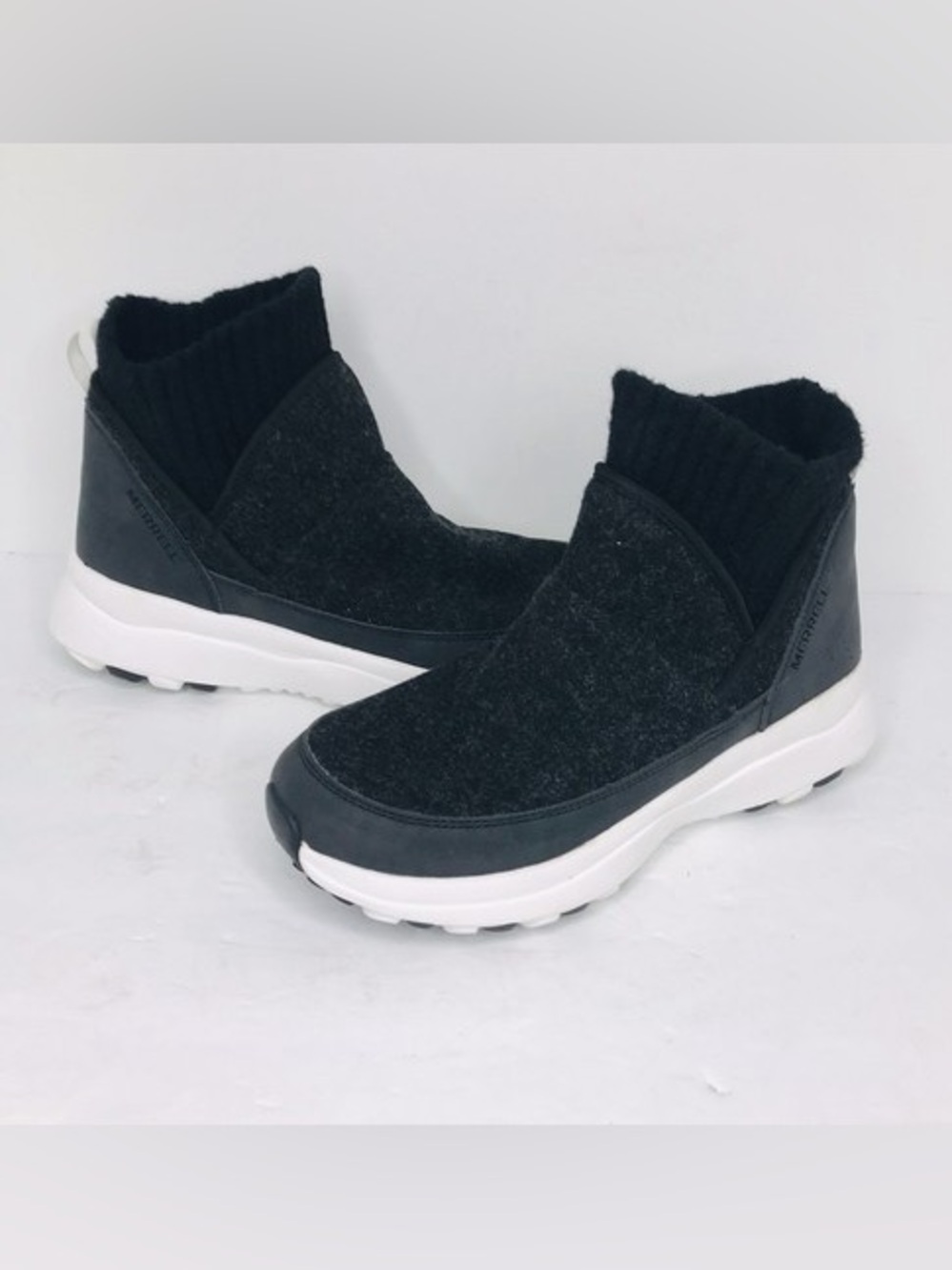 Merrell Cloud Renew Bluff Snow Boot pull on wooly ankle boots women’s size 9